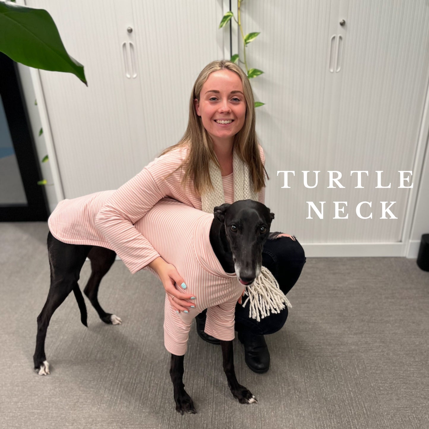 Giant/XXL/XL Greyhound Turtle Neck / T shirt